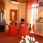 Flots D'azur Promenade Des Hotel 3*