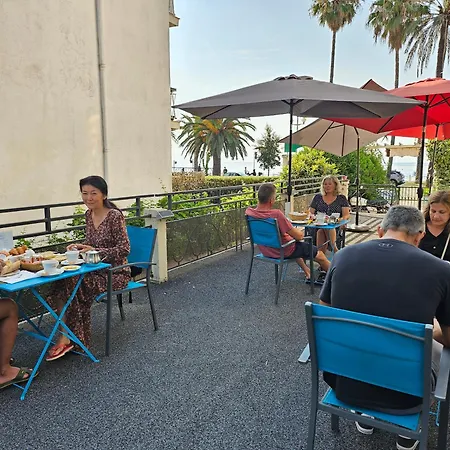 Flots D'azur Promenade Des Hotel Nizza