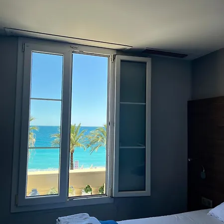 Отель Flots D'azur Promenade Des Ницца