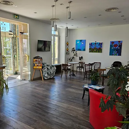 Flots D'azur Promenade Des Nicea