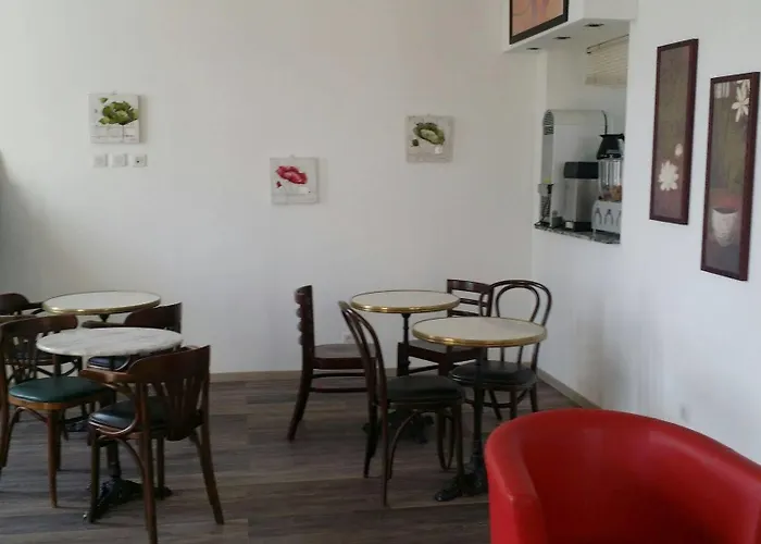 فندق Flots D'azur Promenade Des 3*
