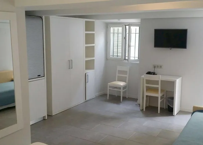 Flots D'azur Promenade Des 3* 니스