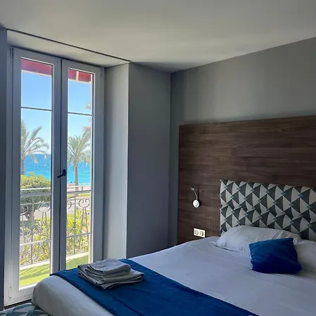 Flots D'azur Promenade Des Hotel